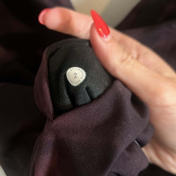 Align lululemon leggings - Picture 2 of 2